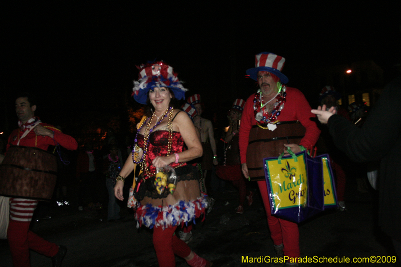 Krewe-du-Vieux-Mardi-Gras-French-Quarter-New-Orleans-2009-0312