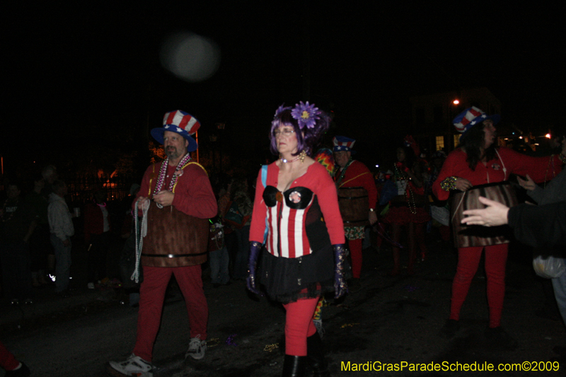 Krewe-du-Vieux-Mardi-Gras-French-Quarter-New-Orleans-2009-0318