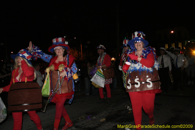 Krewe-du-Vieux-Mardi-Gras-French-Quarter-New-Orleans-2009-0320