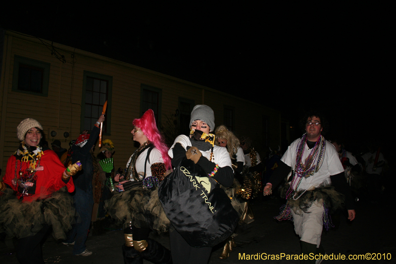 Krewe-du-Vieux-2010-1658