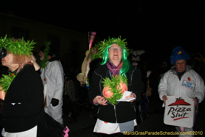 Krewe-du-Vieux-2010-1689