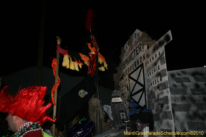 Krewe-du-Vieux-2010-1694