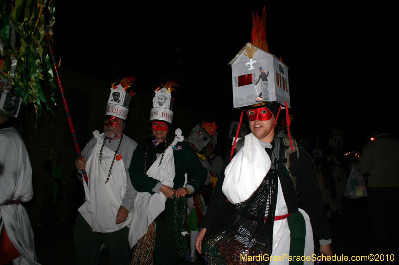 Krewe-du-Vieux-2010-1737