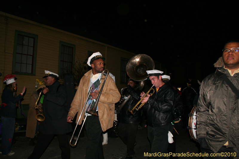 Krewe-du-Vieux-2010-1746