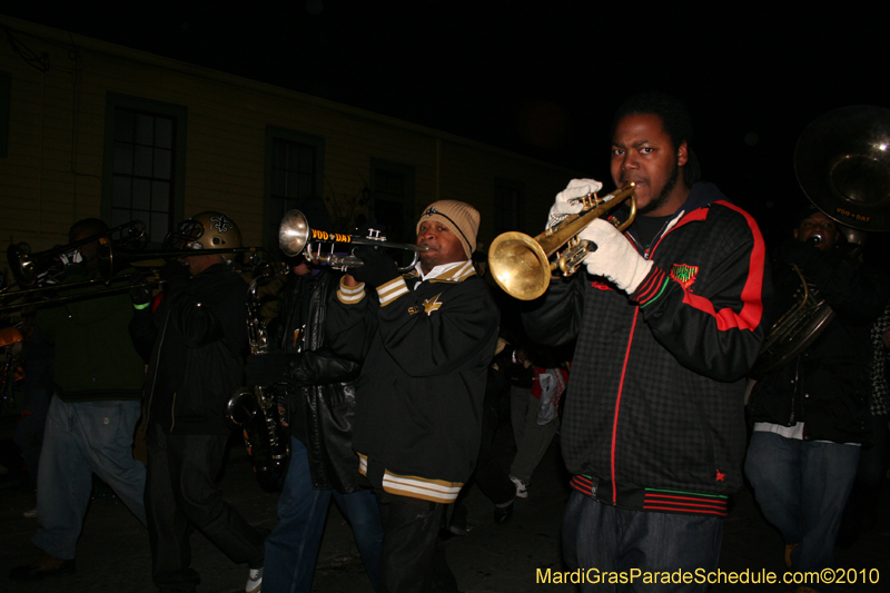 Krewe-du-Vieux-2010-1752