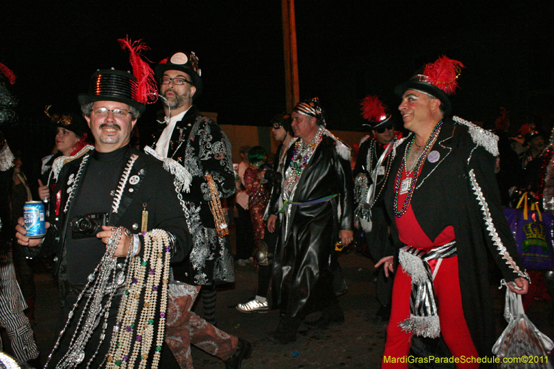 Krewe-du-Vieux-2011-Mardi-Gras-0118