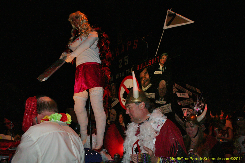 Krewe-du-Vieux-2011-Mardi-Gras-0171