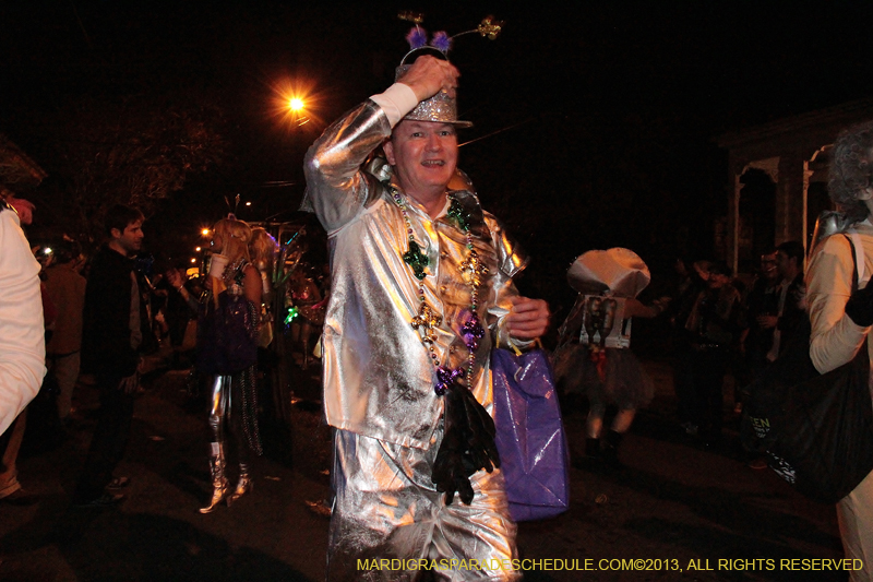 2013-Krewe-du-Vieux-1148