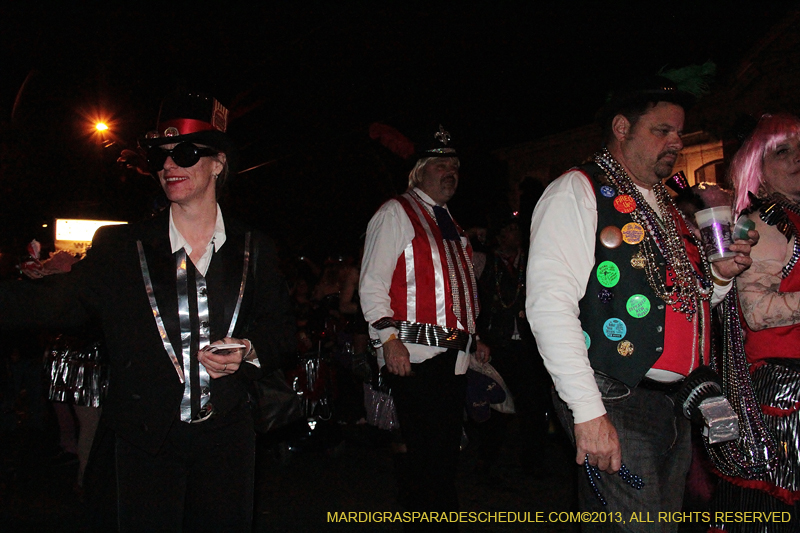 2013-Krewe-du-Vieux-1213