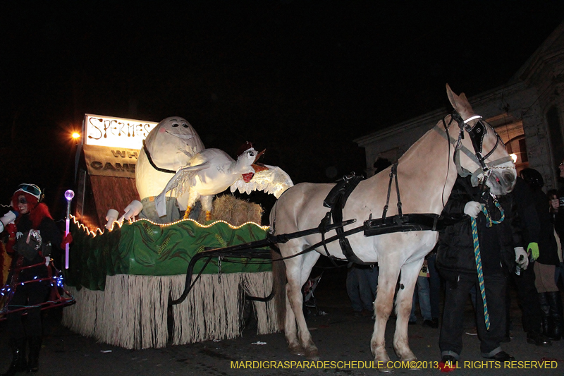 2013-Krewe-du-Vieux-1216