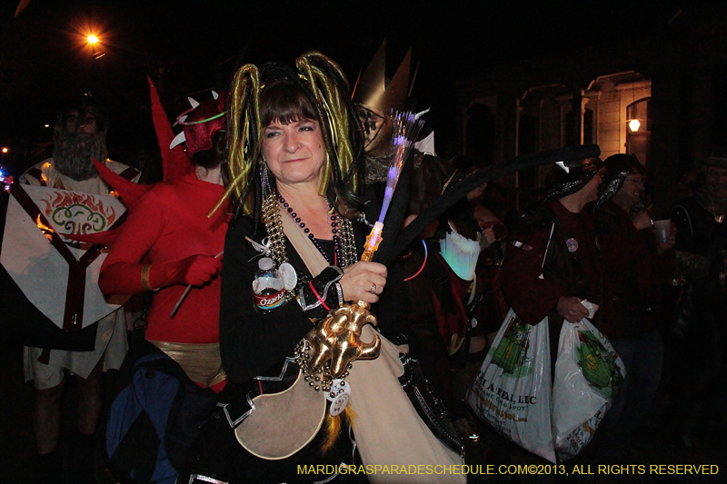 2013-Krewe-du-Vieux-1234