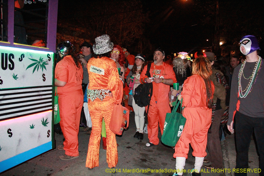 2014-Krewe-du-Vieux11144