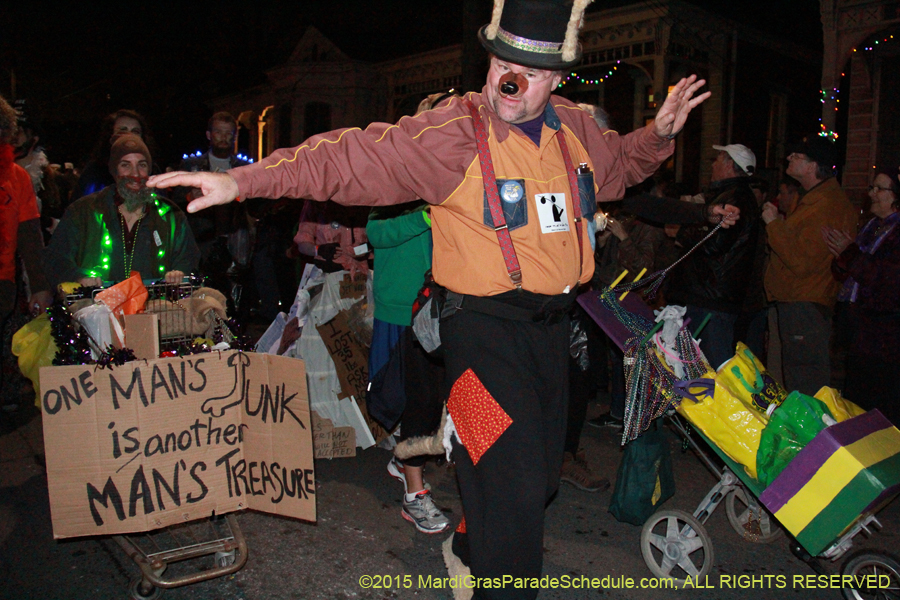 Krewe_du_Vieux_Mardi_Gras-1094