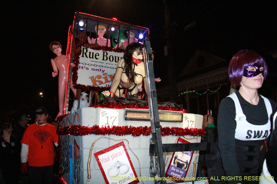 Krewe_du_Vieux_Mardi_Gras-1183