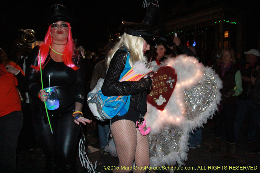 Krewe_du_Vieux_Mardi_Gras-1193