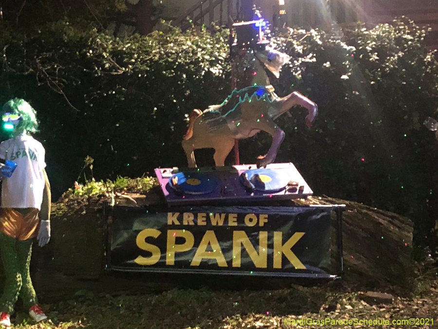 Krewe-du-Vieux-2021-00798