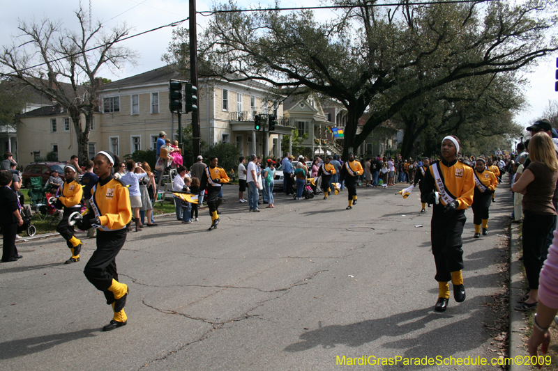 2009-Krewe-of-King-Arthur-New-Orleans-Mardi-Gras-0309