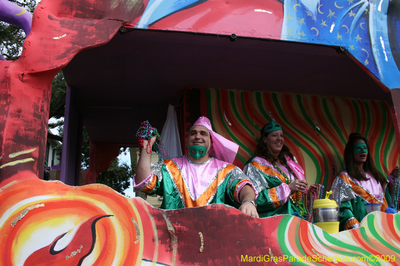 2009-Krewe-of-King-Arthur-New-Orleans-Mardi-Gras-0387