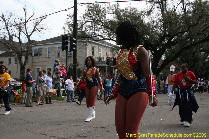 2009-Krewe-of-King-Arthur-New-Orleans-Mardi-Gras-0395