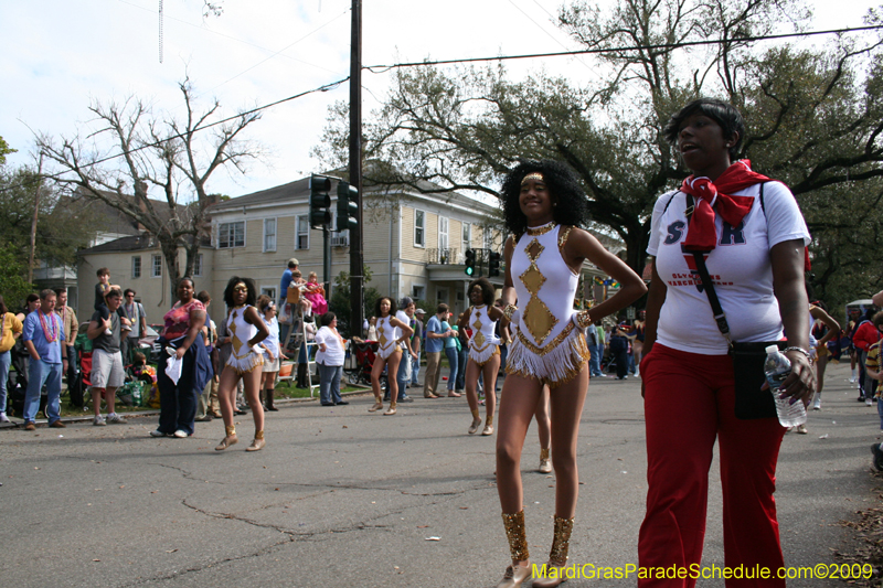 2009-Krewe-of-King-Arthur-New-Orleans-Mardi-Gras-0400