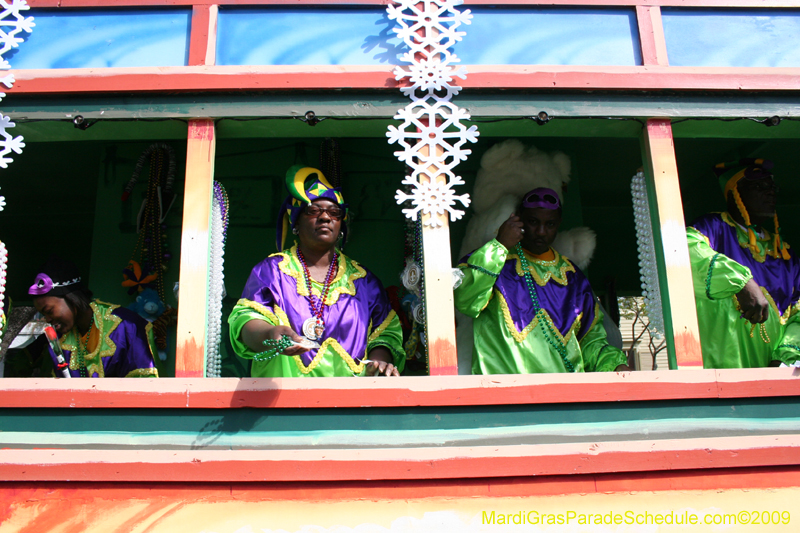 2009-Krewe-of-King-Arthur-New-Orleans-Mardi-Gras-0406