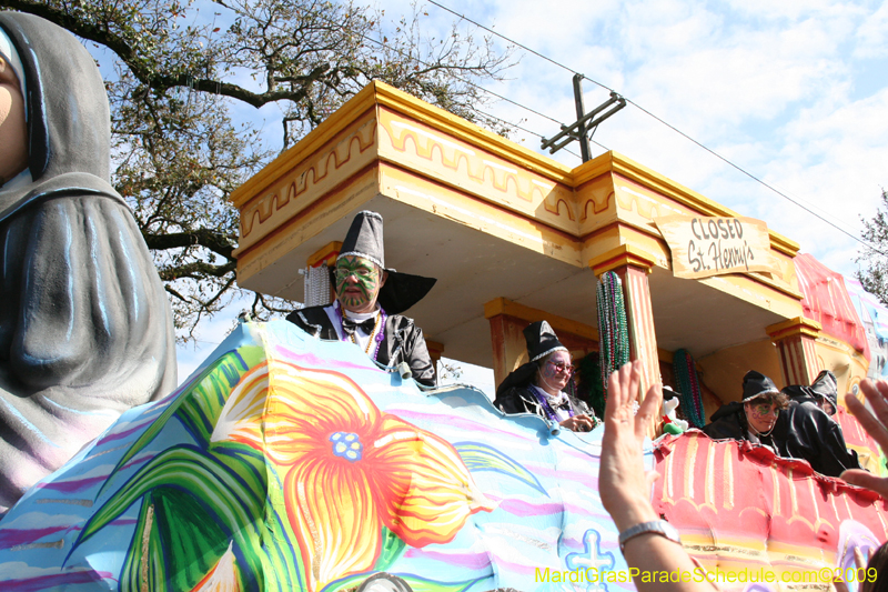 2009-Krewe-of-King-Arthur-New-Orleans-Mardi-Gras-0433