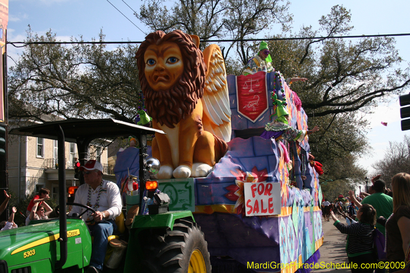 2009-Krewe-of-King-Arthur-New-Orleans-Mardi-Gras-0451