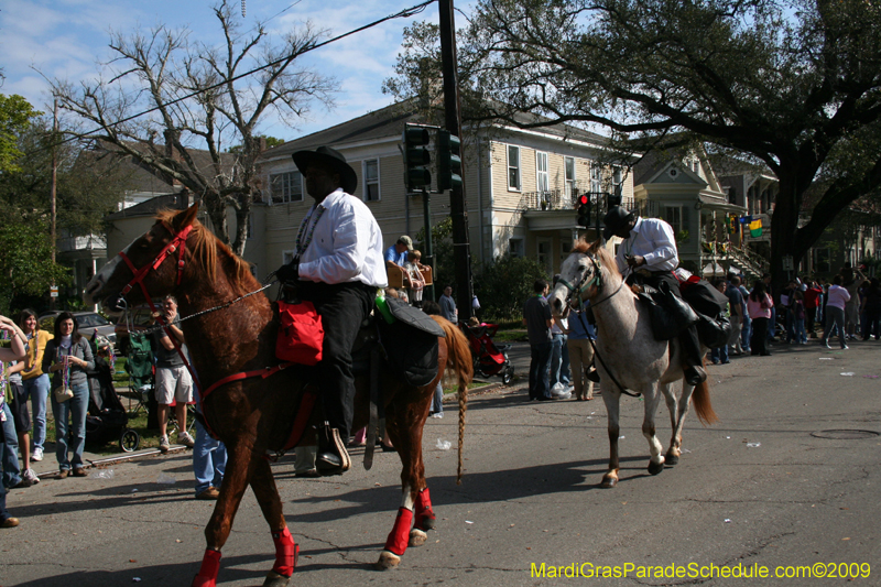 2009-Krewe-of-King-Arthur-New-Orleans-Mardi-Gras-0462