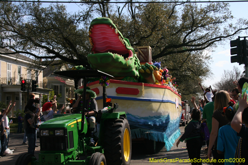 2009-Krewe-of-King-Arthur-New-Orleans-Mardi-Gras-0463