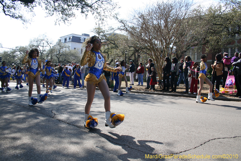 Krewe-of-King-Arthur-2010-Uptown-New-Orleans-Mardi-Gras-4746