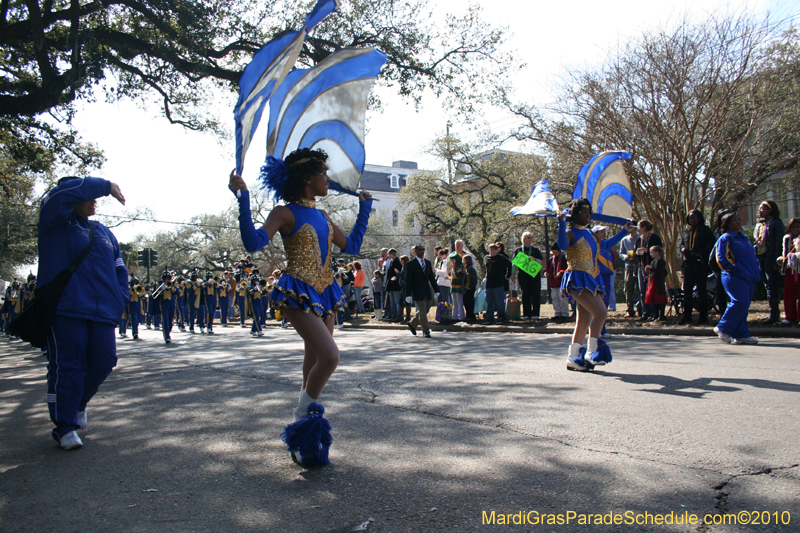 Krewe-of-King-Arthur-2010-Uptown-New-Orleans-Mardi-Gras-4749