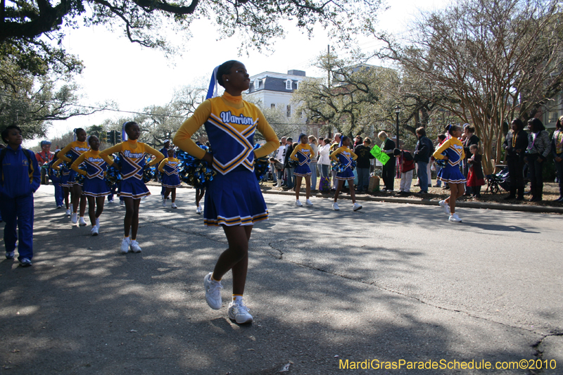 Krewe-of-King-Arthur-2010-Uptown-New-Orleans-Mardi-Gras-4756