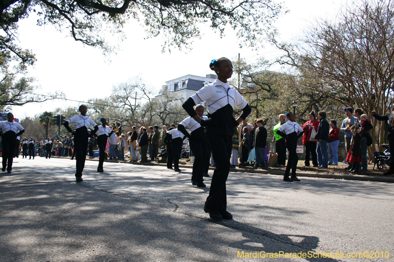 Krewe-of-King-Arthur-2010-Uptown-New-Orleans-Mardi-Gras-4765