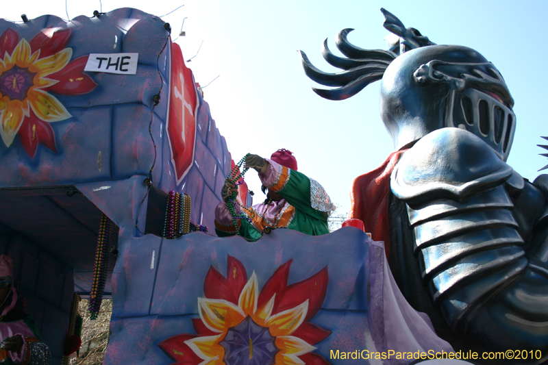 Krewe-of-King-Arthur-2010-Uptown-New-Orleans-Mardi-Gras-4769