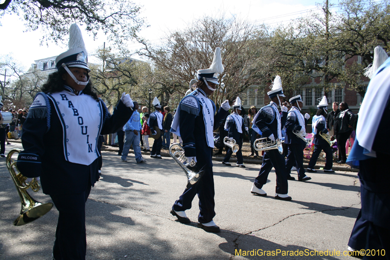 Krewe-of-King-Arthur-2010-Uptown-New-Orleans-Mardi-Gras-4782