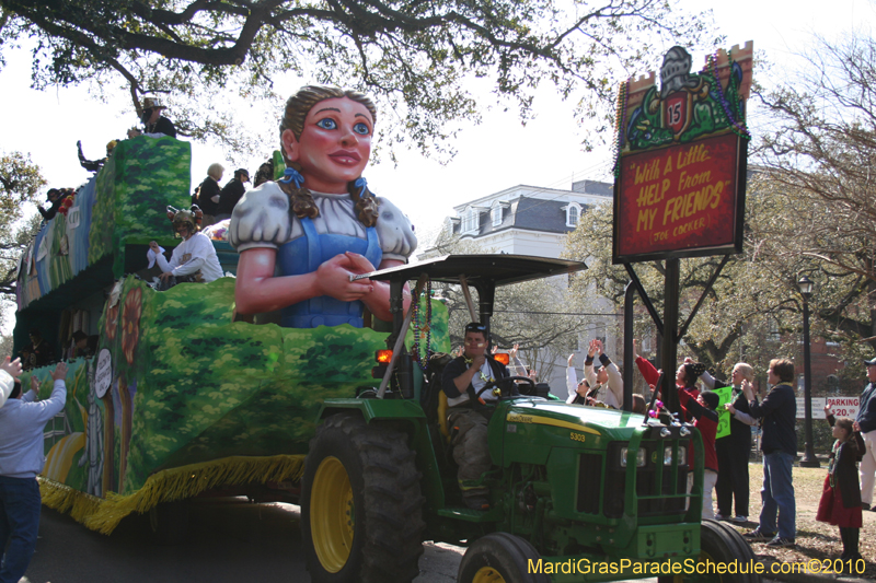 Krewe-of-King-Arthur-2010-Uptown-New-Orleans-Mardi-Gras-4785