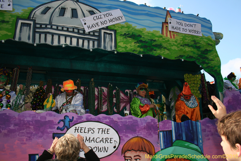 Krewe-of-King-Arthur-2010-Uptown-New-Orleans-Mardi-Gras-4837