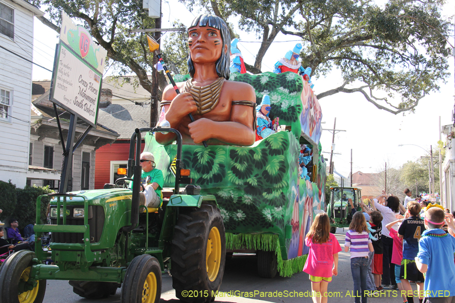 Krewe-of-King-Arthur-2015-12297