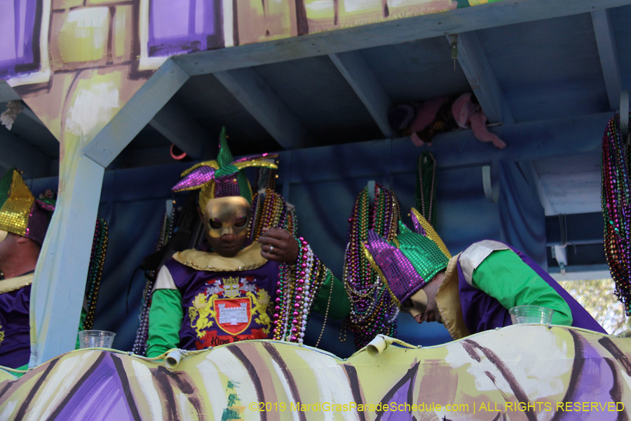 Krewe-of-King-Arthur-2019-003412