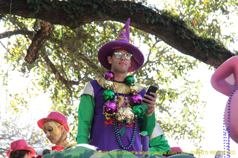 Krewe-of-King-Arthur-2019-003597