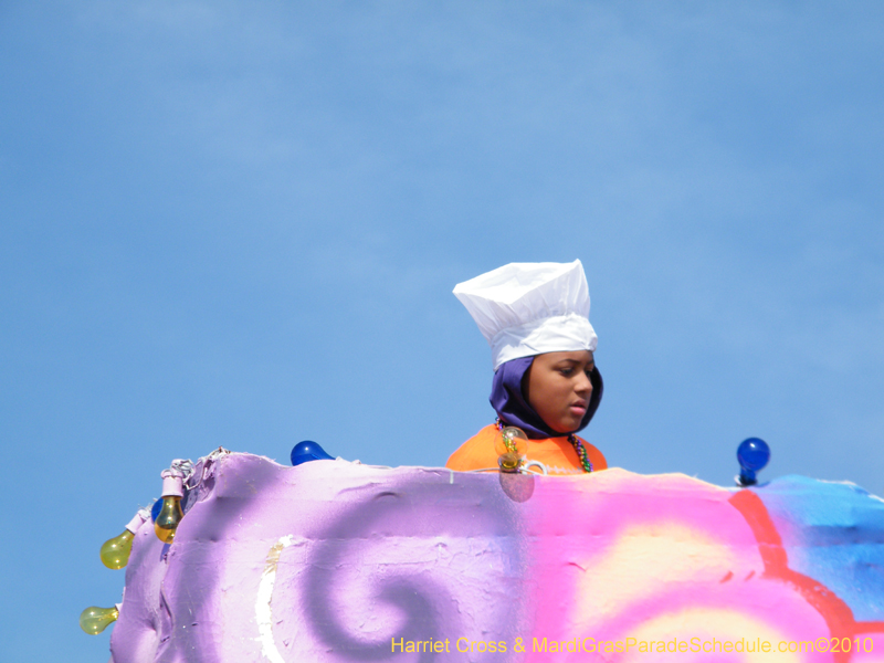 Krewe-of-Little-Rascals-Metairie-Mardi-Gras-Childrens-Parade-7156