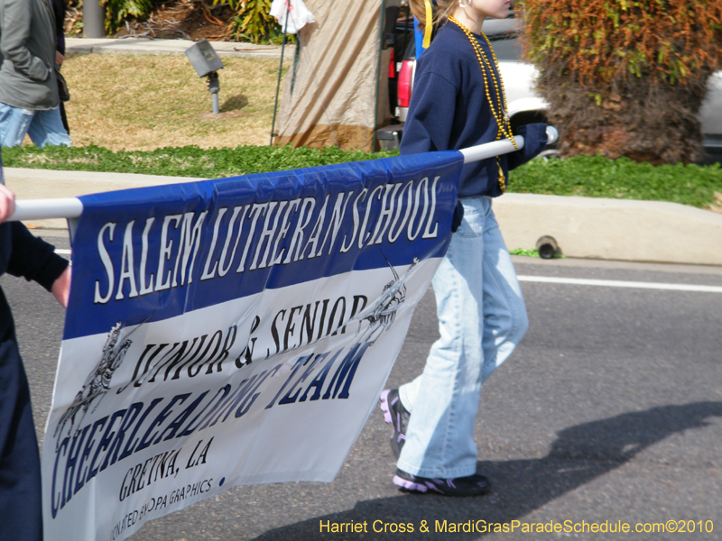 Krewe-of-Little-Rascals-Metairie-Mardi-Gras-Childrens-Parade-7158