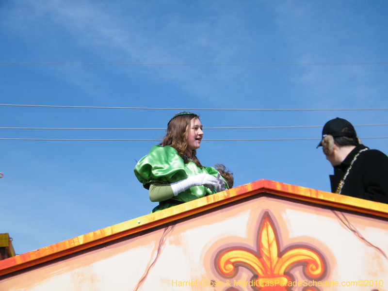 Krewe-of-Little-Rascals-Metairie-Mardi-Gras-Childrens-Parade-7175