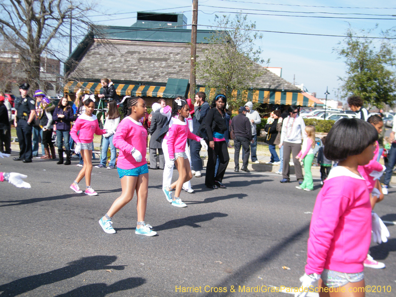 Krewe-of-Little-Rascals-Metairie-Mardi-Gras-Childrens-Parade-7179