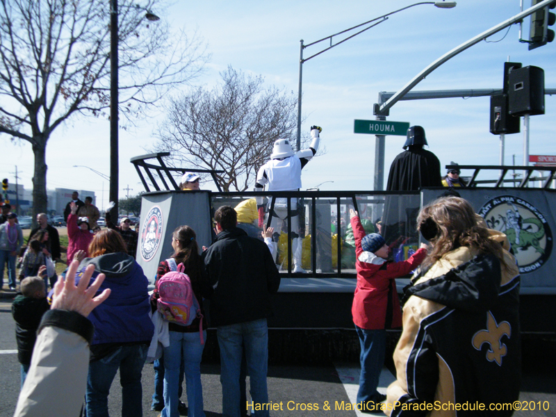 Krewe-of-Little-Rascals-Metairie-Mardi-Gras-Childrens-Parade-7191