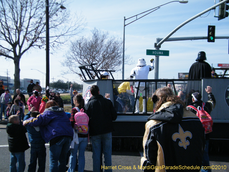 Krewe-of-Little-Rascals-Metairie-Mardi-Gras-Childrens-Parade-7192