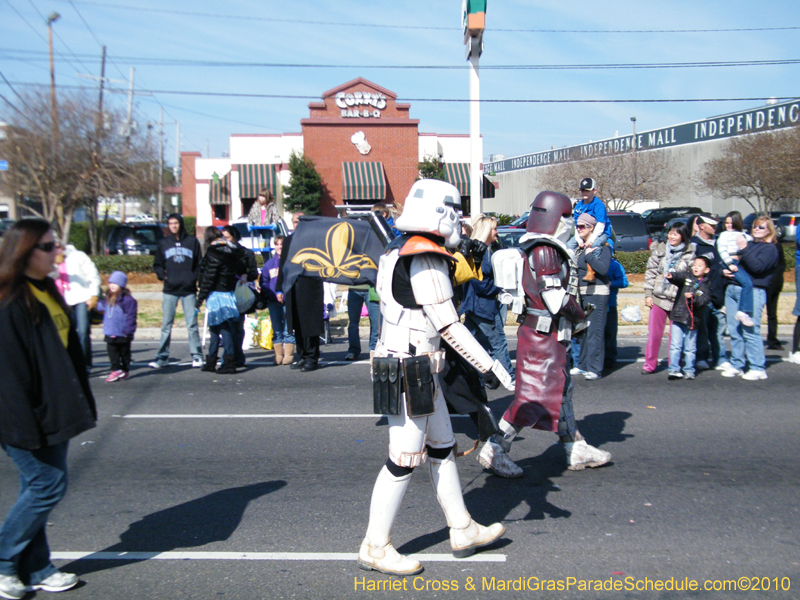 Krewe-of-Little-Rascals-Metairie-Mardi-Gras-Childrens-Parade-7198