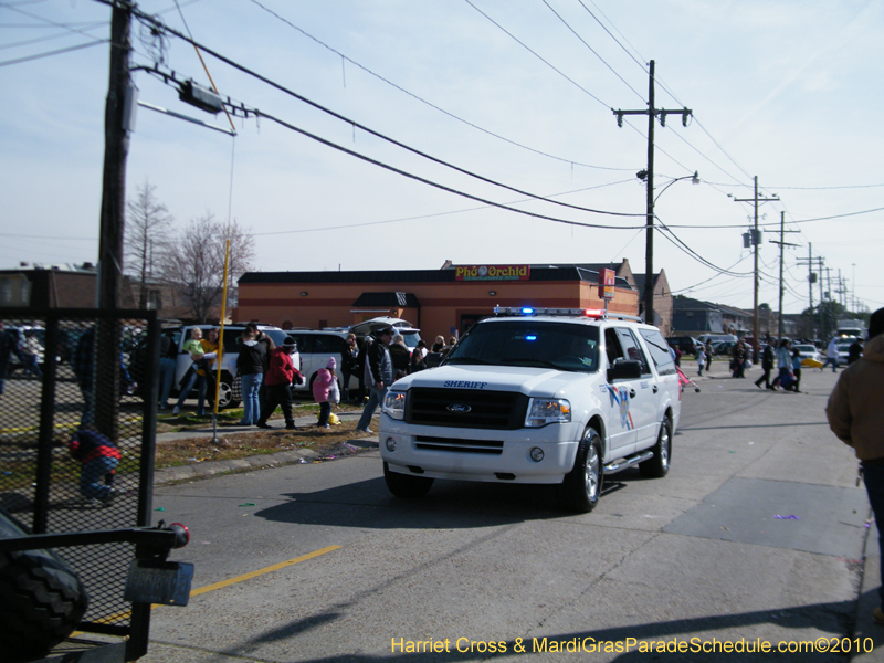 Krewe-of-Little-Rascals-Metairie-Mardi-Gras-Childrens-Parade-7228