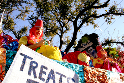 KREWE_OF_MID-CITY_2007_PARADE_0224