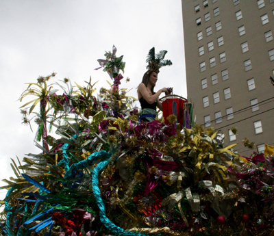 Krewe-of-Mid-City-Mardi-Gras-2008-New-Orleans-0158